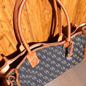 Donney and Bourke Purse